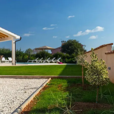 בית נופש Magica *